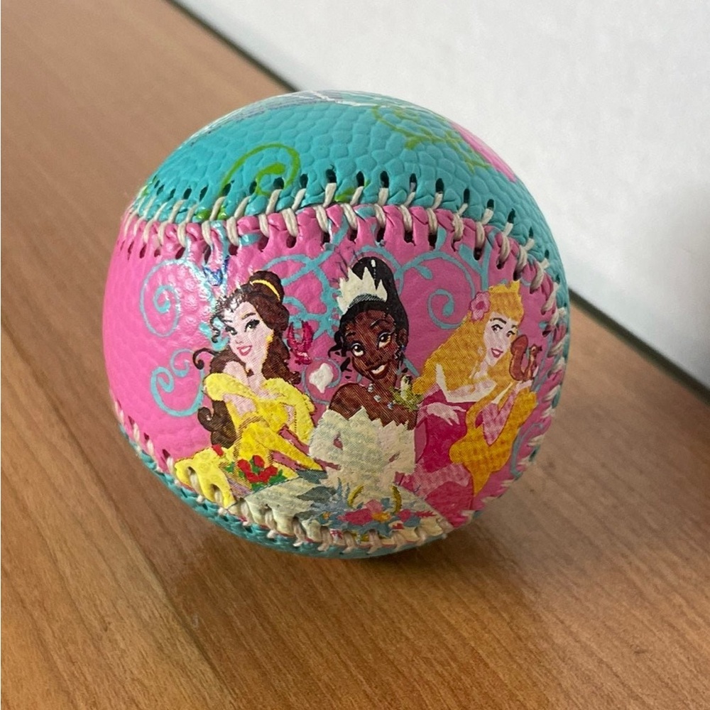 Disney Princess baseball Super rare collectible